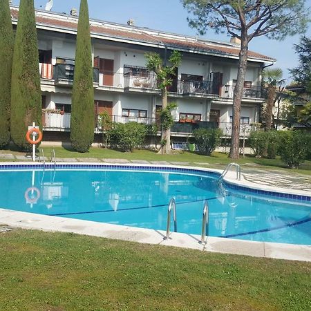 Lucky Apartment 2 Sirmione Extérieur photo