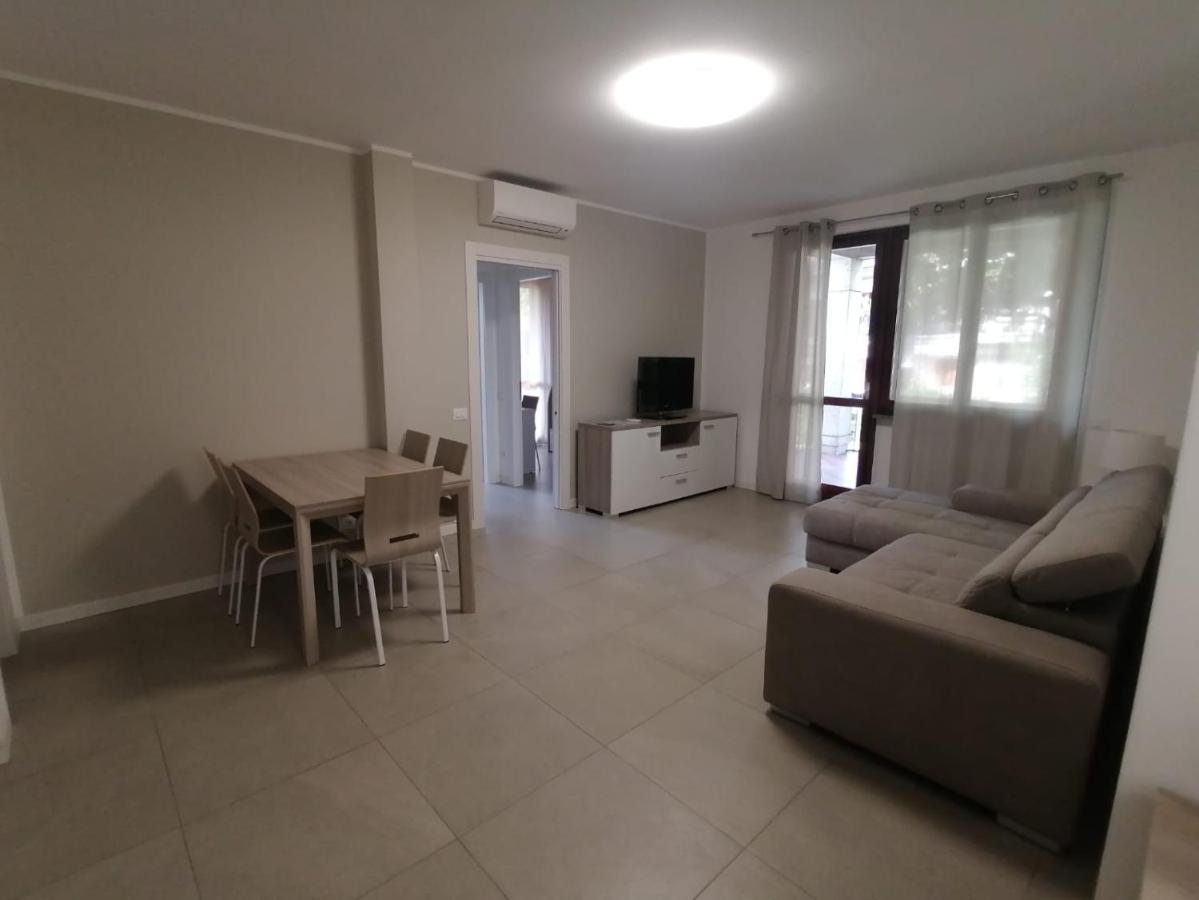 Lucky Apartment 2 Sirmione Extérieur photo